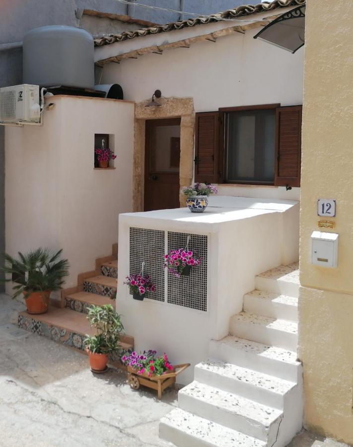 Blue Cottage Monolocale Centro Sciacca Εξωτερικό φωτογραφία